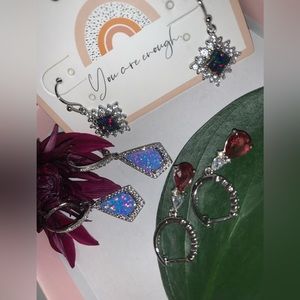 Brand New - Set of (3) Pairs of Beautiful Earrings 💎